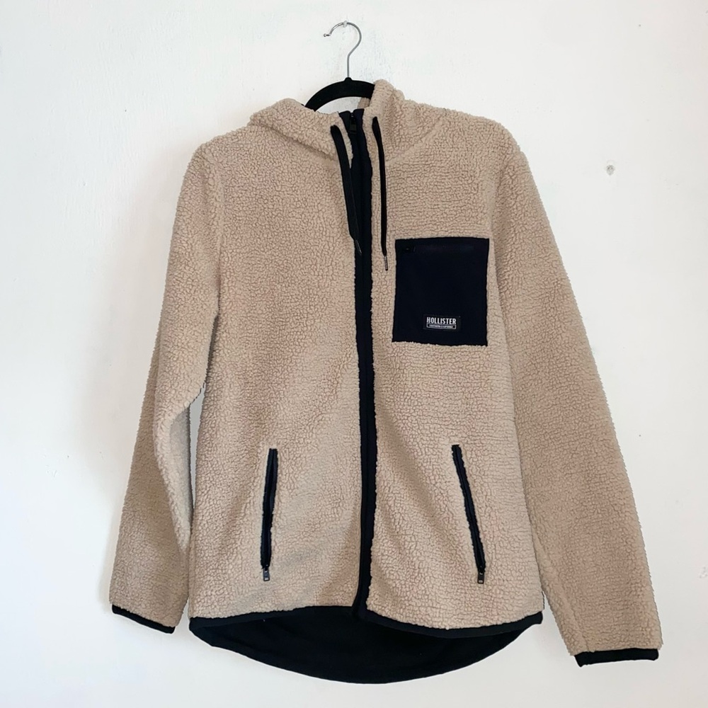 Hollister Sherpa Jacket!